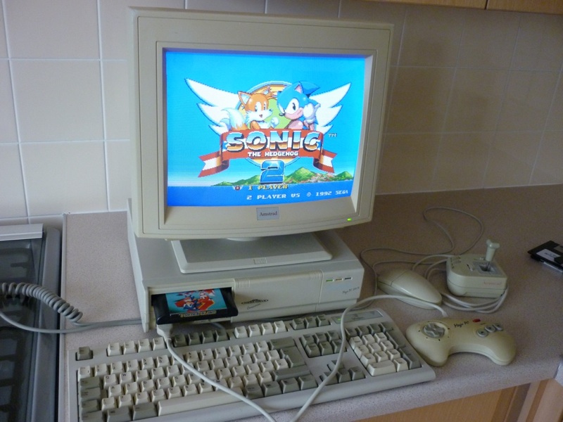 http://jscustom.theoldcomputer.com/images/manufacturers_systems/Amstrad/Mega-PC/347840amstrad_mega_pc.jpg